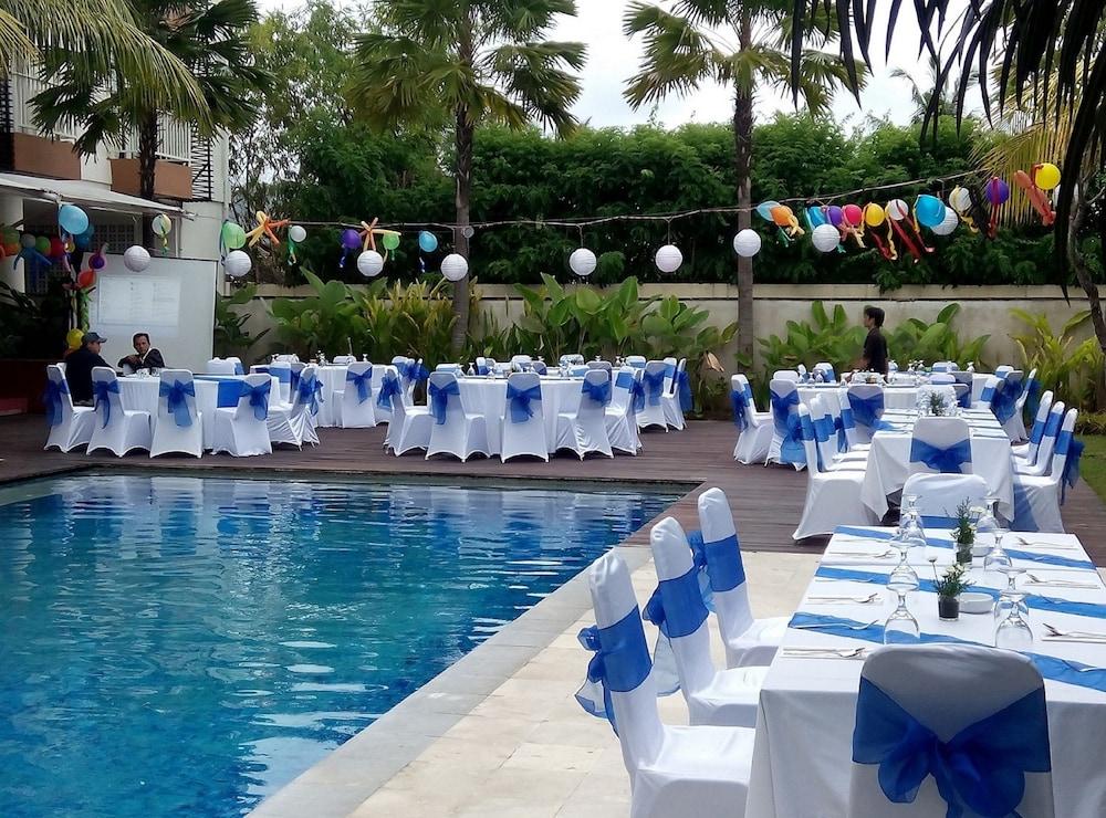 Seminyak Garden Hotel Dalung  Buitenkant foto